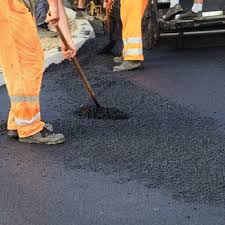 Best Driveway Snow Removal Preparation  in Elk Grove, CA